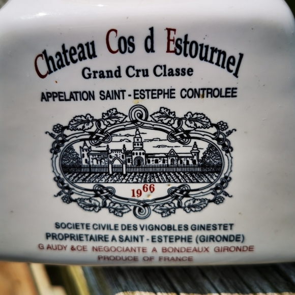 Chateau Cos D Estournel Wine Decanter - Picture 2 of 16